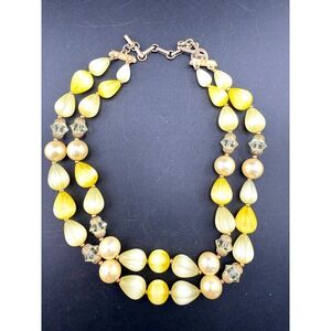 Vintage Lisner Moon Glow Necklace Acrylic Signed  14"